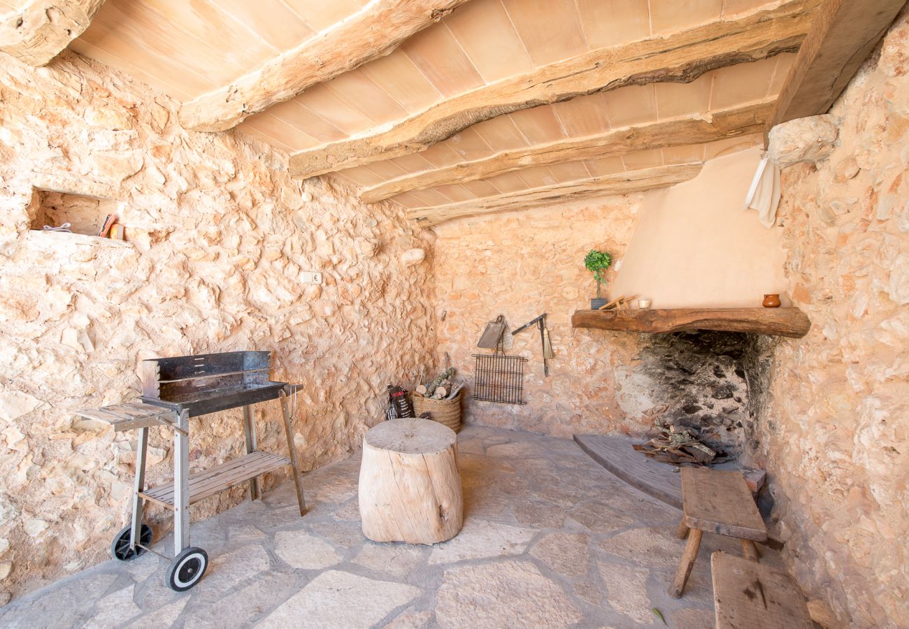 Cottage in Cas Concos des Cavaller - Winter Finca Can Concarri