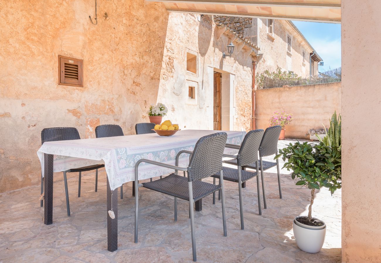 Cottage in Cas Concos des Cavaller - Winter Finca Can Concarri
