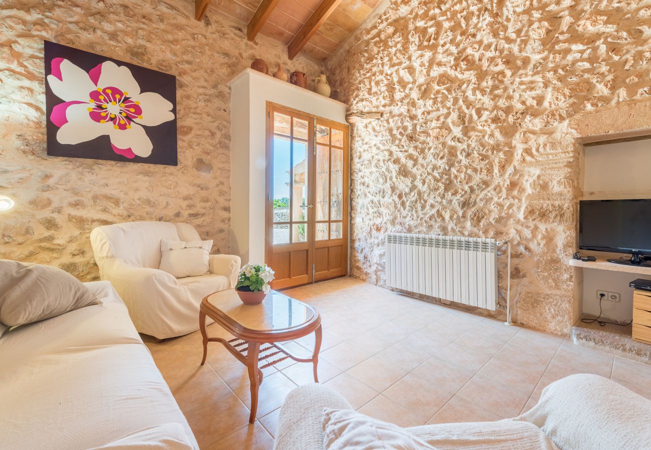 Cottage in Cas Concos des Cavaller - Winter Finca Can Concarri