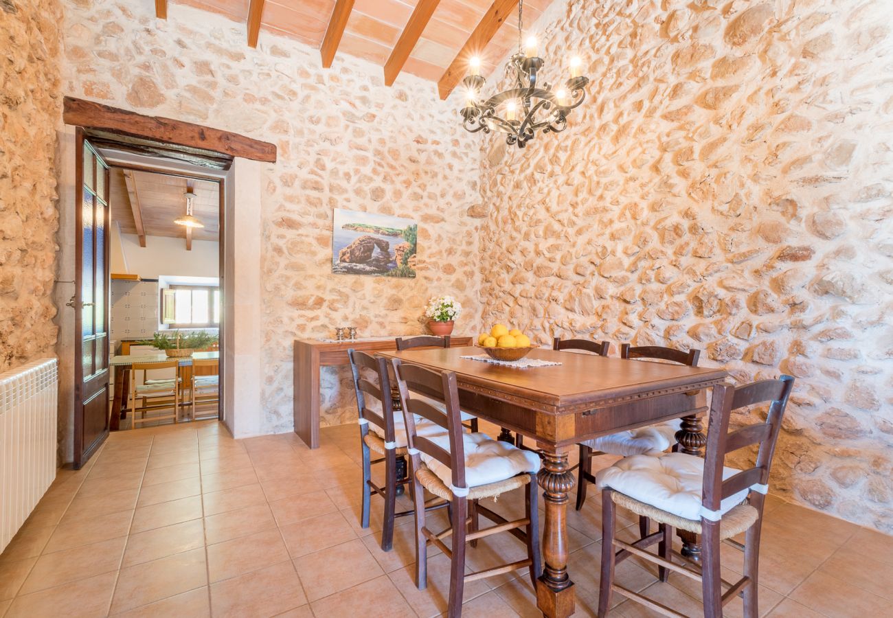 Cottage in Cas Concos des Cavaller - Winter Finca Can Concarri