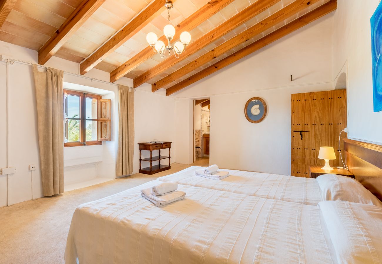 Cottage in Cas Concos des Cavaller - Winter Finca Can Concarri