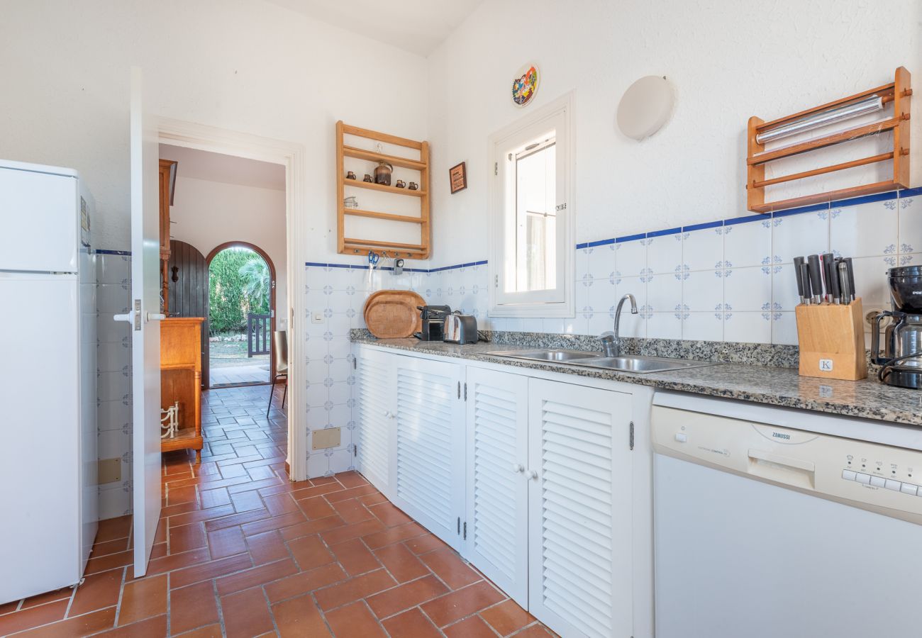 House in Cala Murada - Casa Barca