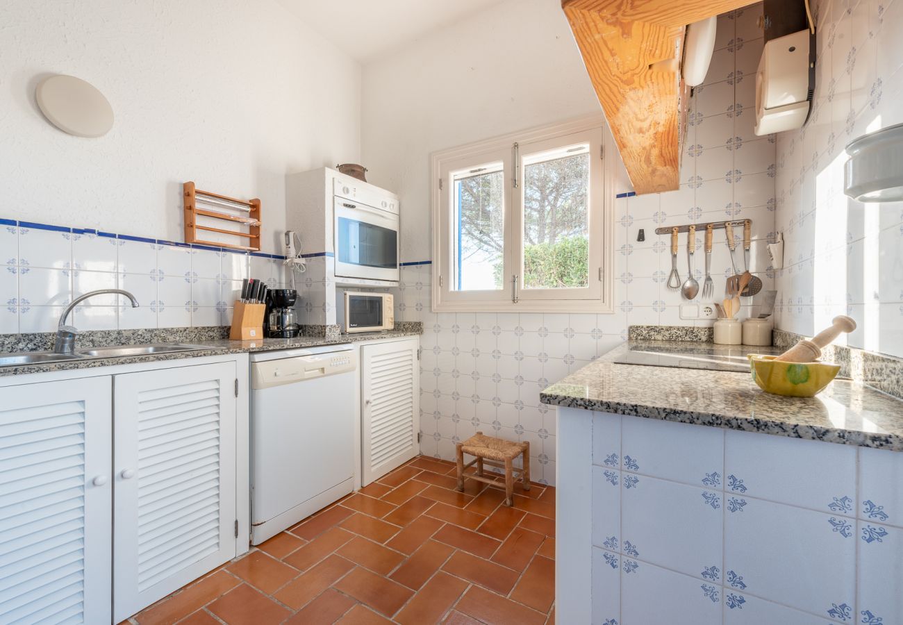 House in Cala Murada - Casa Barca