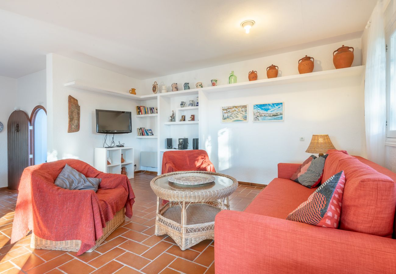 House in Cala Murada - Casa Barca