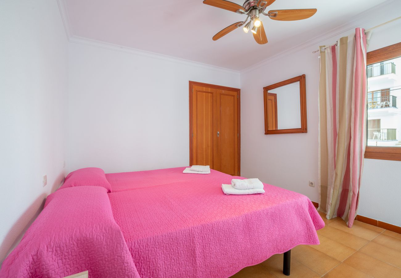 Apartment in Portocolom - Apartment Corb Mari