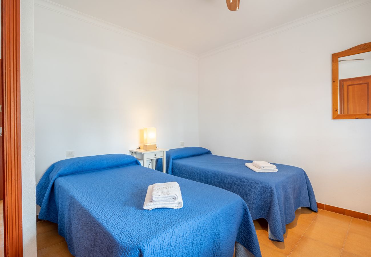 Apartment in Portocolom - Apartment Corb Mari