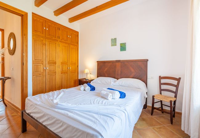 House in Manacor - Finca Es Castellot Vell House in Manacor - Finca Es Castellot Vell