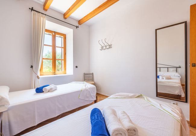 House in Manacor - Finca Es Castellot Vell House in Manacor - Finca Es Castellot Vell