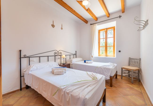 House in Manacor - Finca Es Castellot Vell House in Manacor - Finca Es Castellot Vell