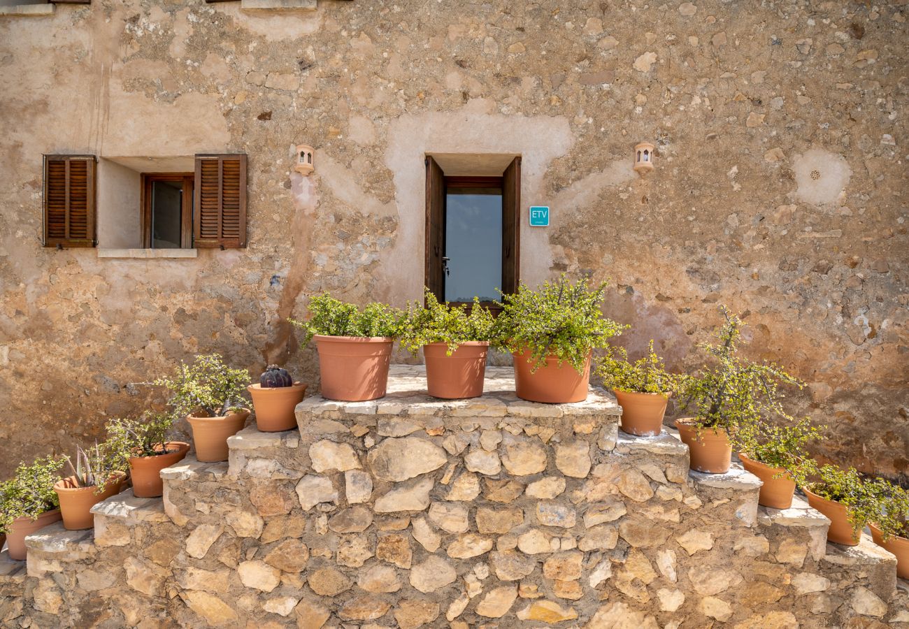 Cottage in Vilafranca de Bonany - Finca Hortella Vell