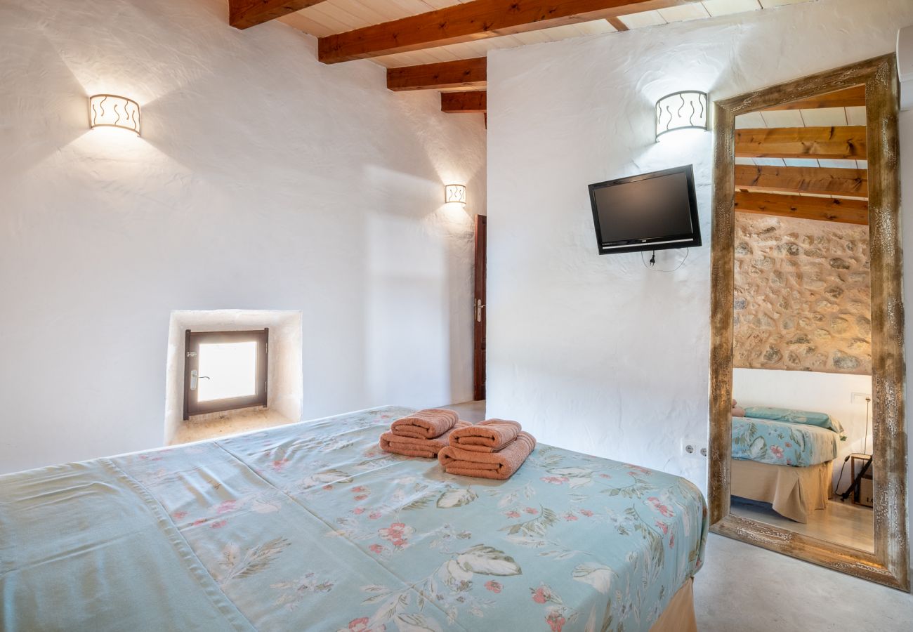 Cottage in Vilafranca de Bonany - Finca Hortella Vell