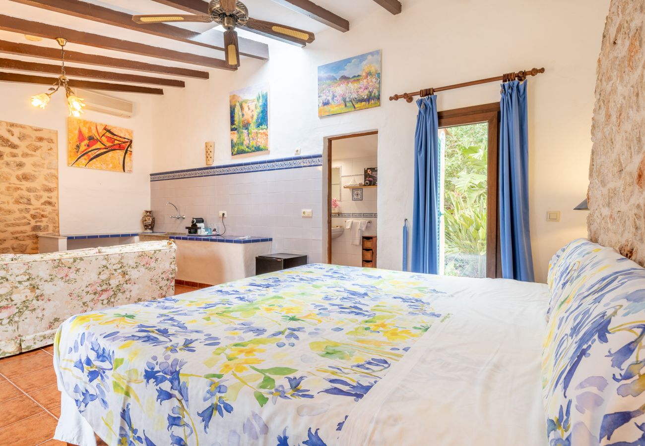 Cottage in S´Alqueria Blanca - Finca Son Marimon (16 pax)