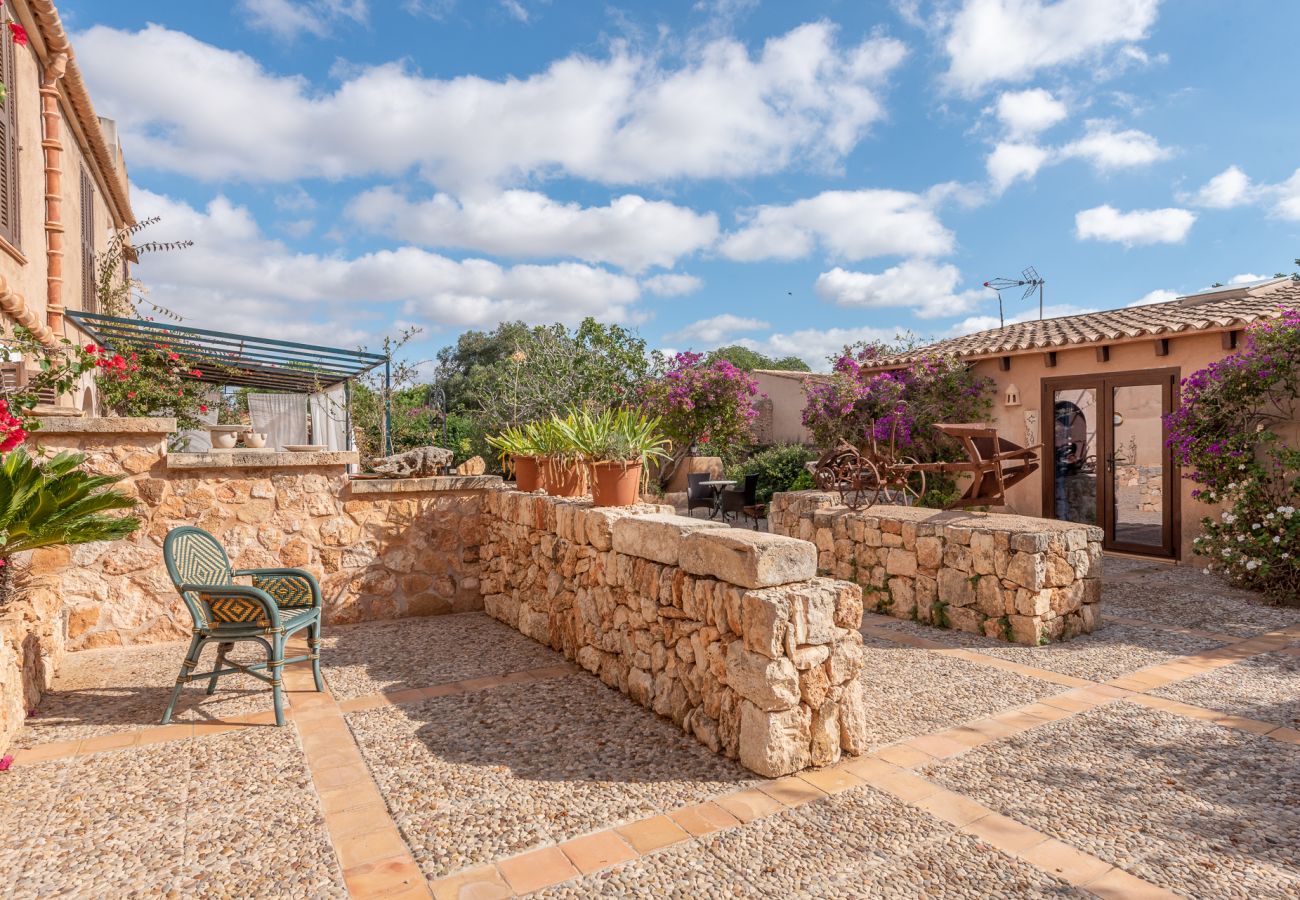 Cottage in S´Alqueria Blanca - Finca Son Marimon (16 pax)