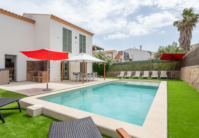 Villa/Dettached house in Portocolom - Villa Varadero