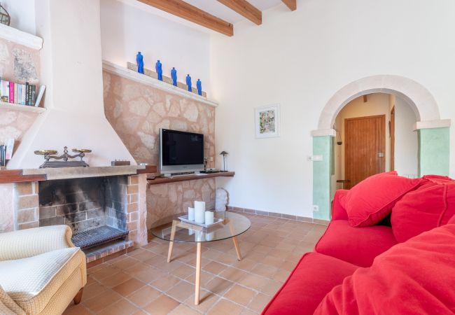 Villa in Cala Murada - Finca Es Pi by Mallorca House Rent Villa in Cala Murada - Finca Es Pi by Mallorca House Rent