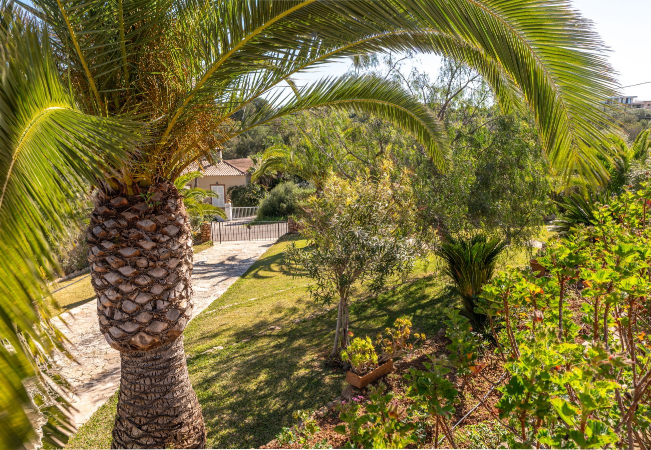 Chalet in Cala Murada - Villa Florentina by Mallorca House Rent