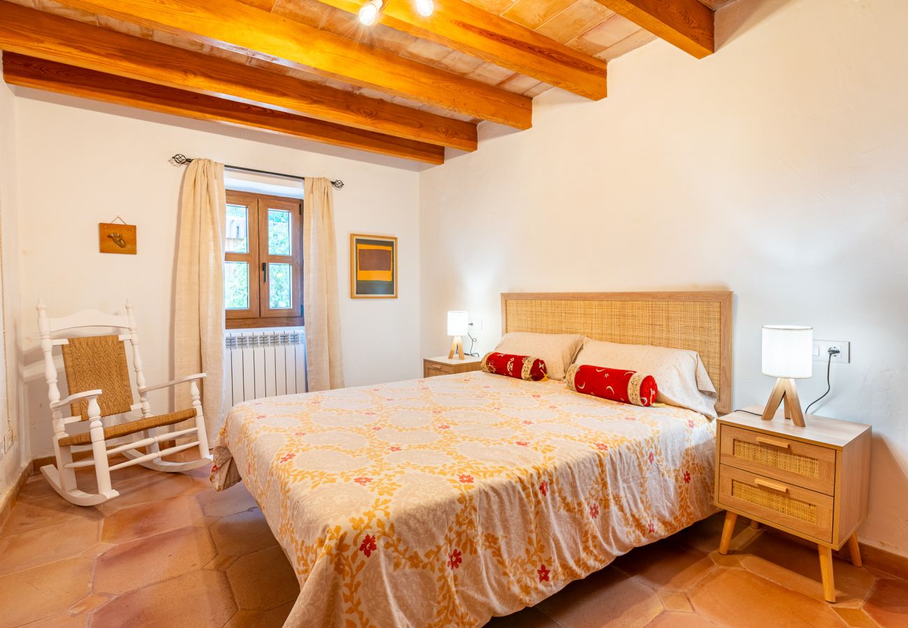 Country house in Cas Concos - Finca Can Quadrat by Mallorca House Rent