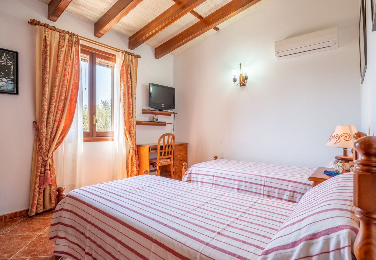 Country house in Felanitx - Finca con ETV en Felanitx