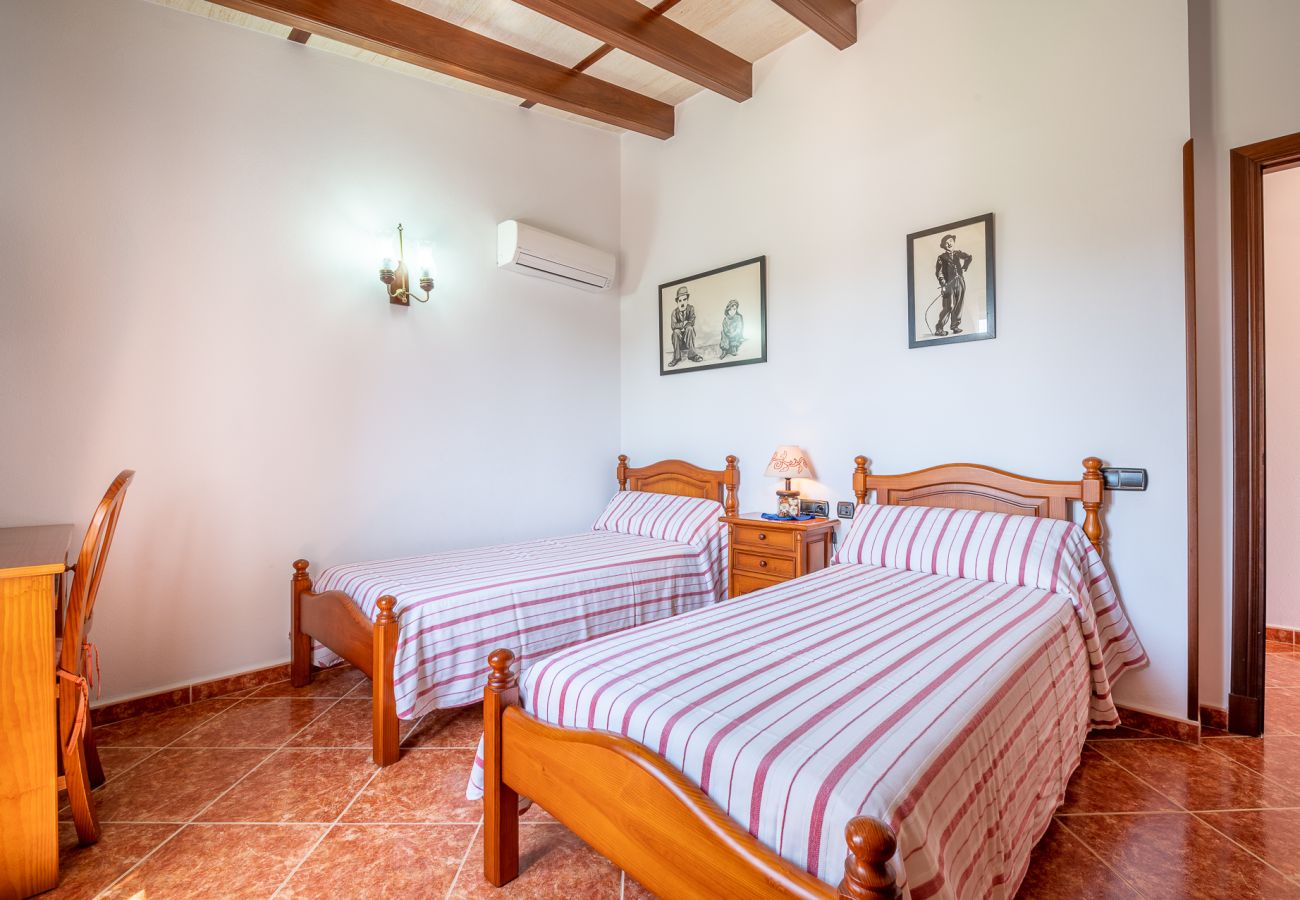 Country house in Felanitx - Finca con ETV en Felanitx